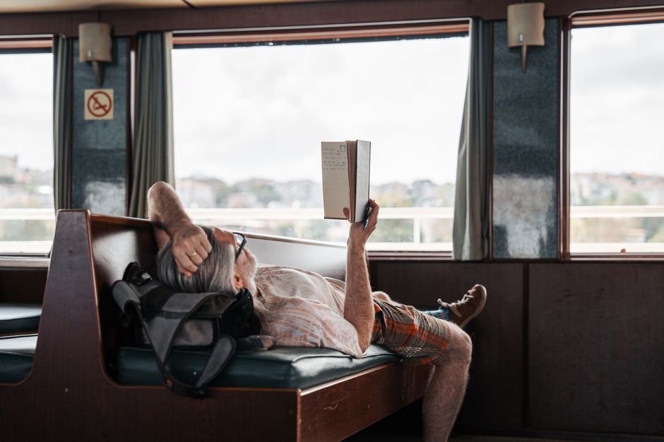 How Do Older Travelers Choose a Short Cruise for Their Mobility Needs?