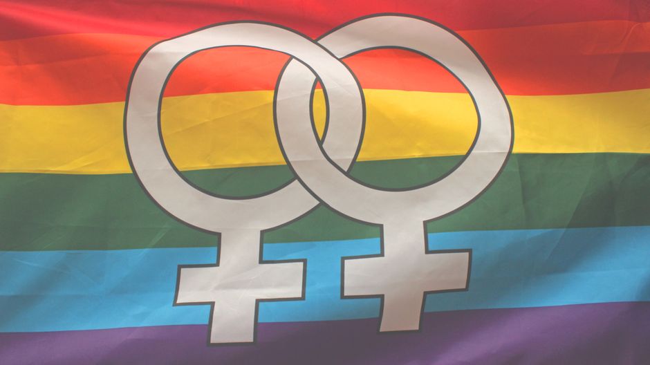 Choose the Right Lesbian Dating App for Your City and Goals